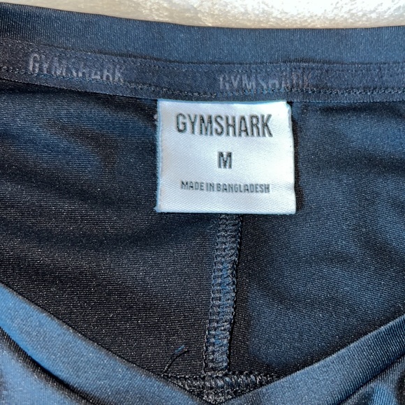 Gymshark Performance Shirt Size Medium - Picture 6 of 8